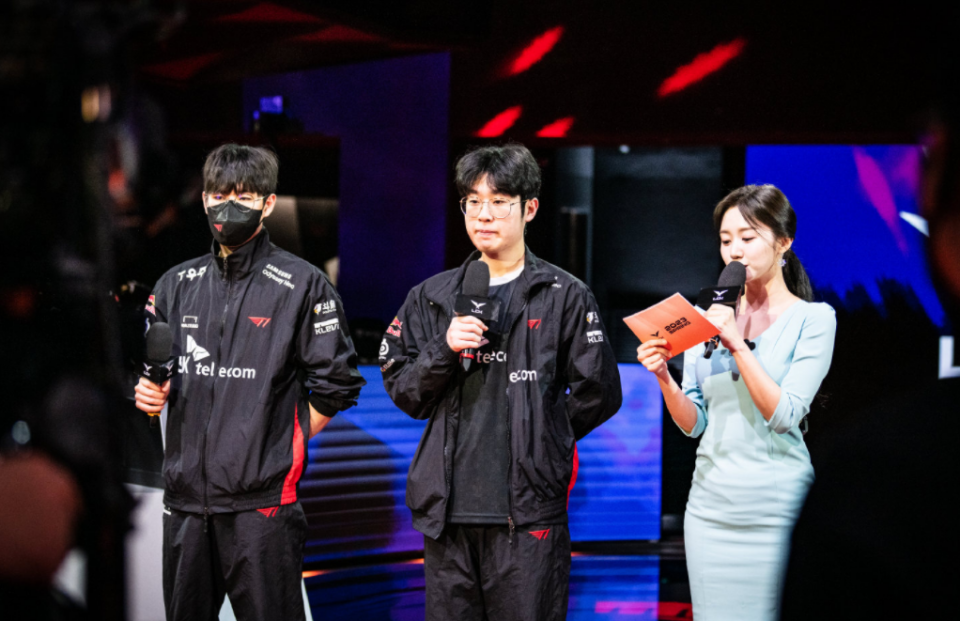 V5险胜NS，Oner开启传奇时刻激烈交锋八强赛，成为赛场最大亮点