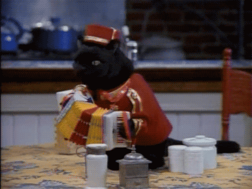 神兵天降！巴雷拉主宰攻防，非洲黑马安哥拉力克豪门利物浦，争冠之路现曙光