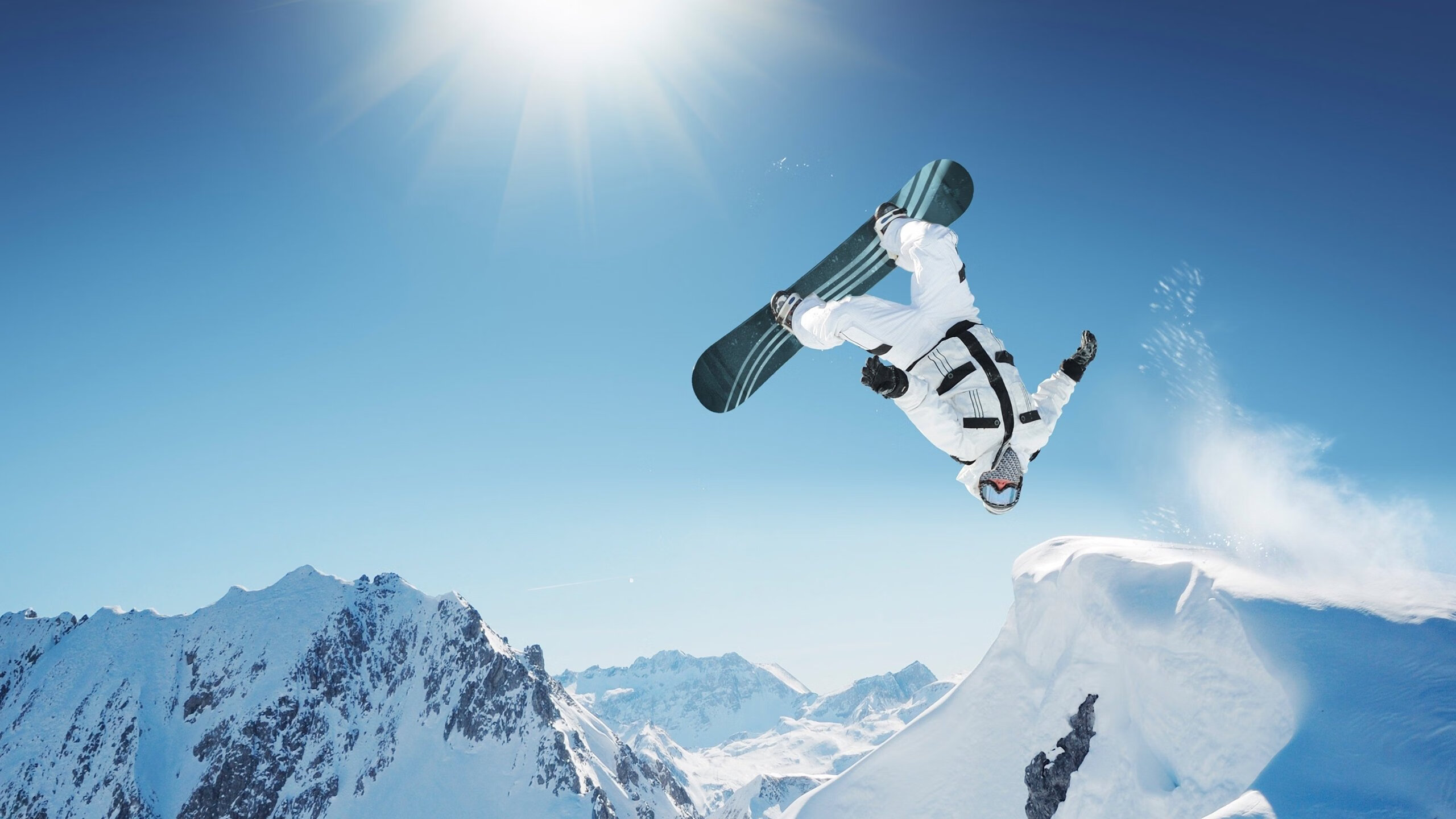 伦纳德压哨救赎！利拉德冷眼旁观的逆转夜，开拓者绝境逢生击败热火