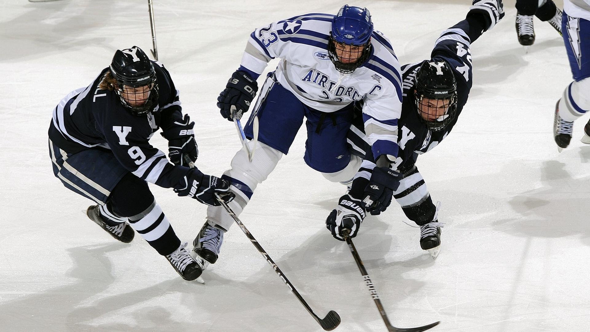 舞台越大，光芒越盛，当步行者遇上独行侠，且看哈登如何主宰战局